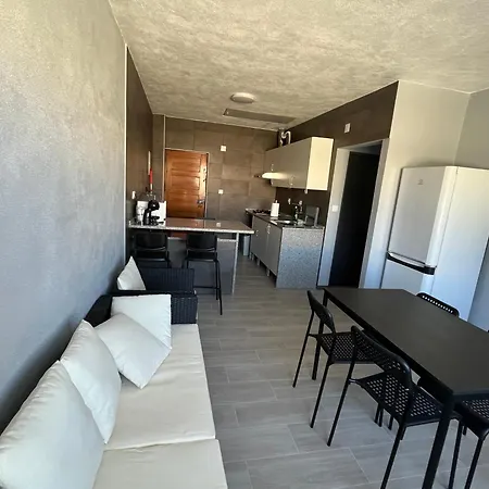 Διαμέρισμα Sun House - *